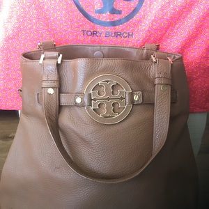 Tory Burch handbag- no stains
